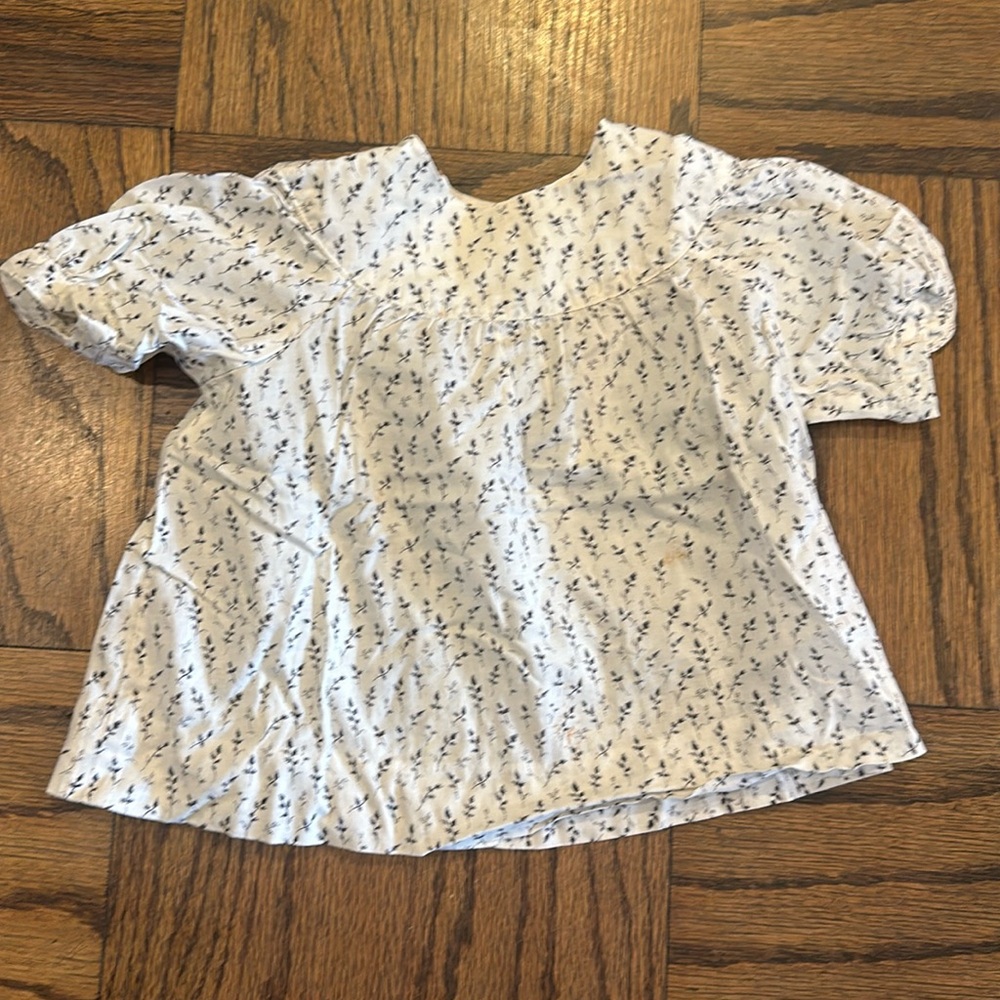 Bonpoint short sleeve blouse. Size 12 months